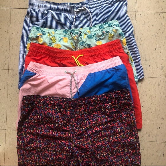 ❤️Bundle of 5 men’s swim trunks L-XL 3 Maamgic, 1 Top Man - Picture 1 of 7